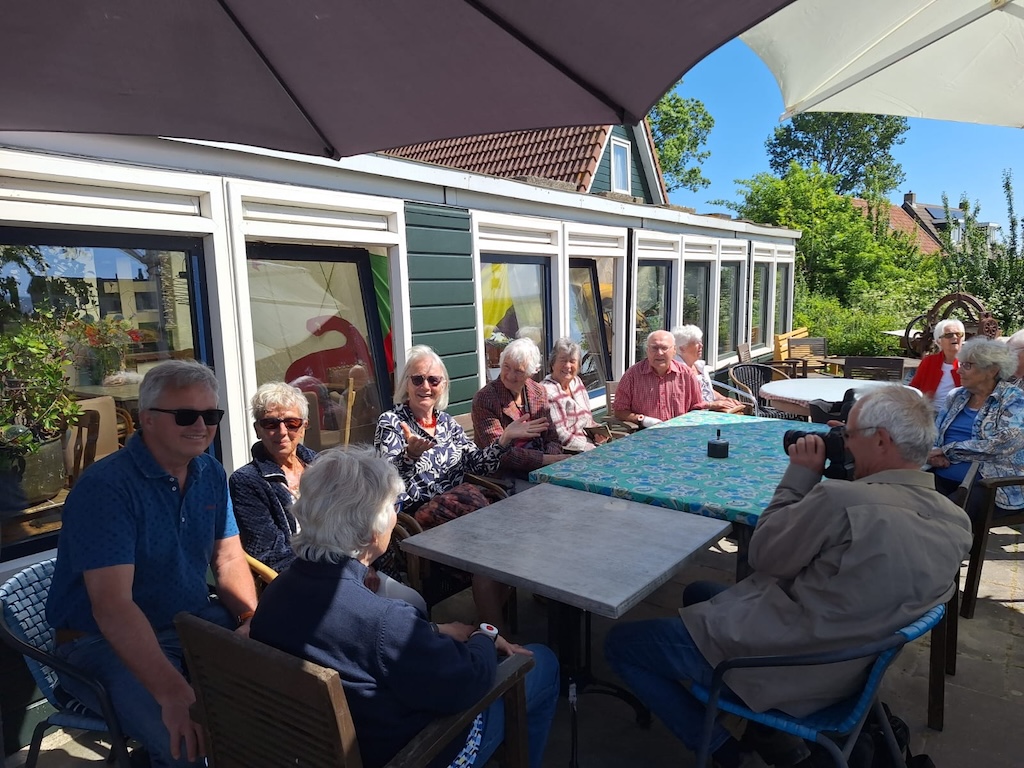Uitstapje naar Laaksum - Villa de Zwette in Sneek - Kleinschalige woonzorg voor ouderen met dementie