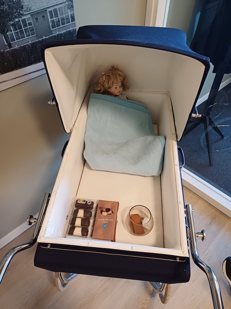 Leven met dementie - Bokkenpootjes in de kinderwagen - Kleinschalige woonzorg voor ouderen met dementie - Villa de Plataan - Hardinxveld-Giessendam