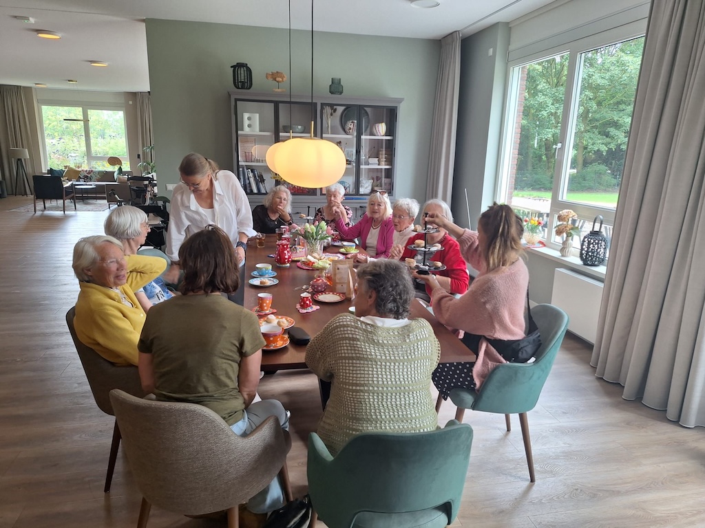 High Tea in Villa de Zwette - Sneek - Friesland - Kleinschalige Woonzorg voor ouderen met dementie